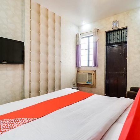 Oyo 71163 Heritage Guest House อัลลอฮาบาด ภายนอก รูปภาพ